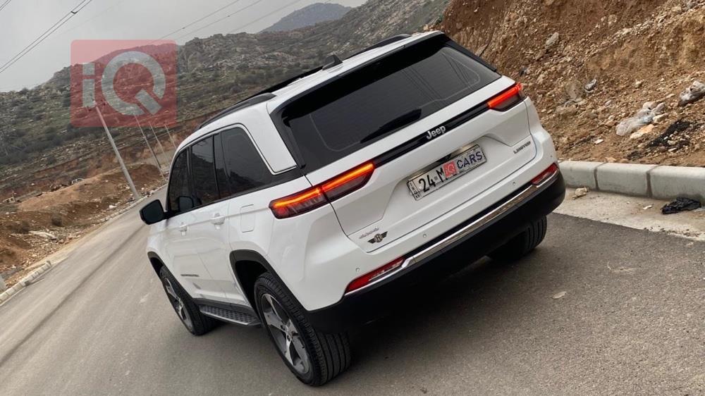 جيب جراند شيروكي